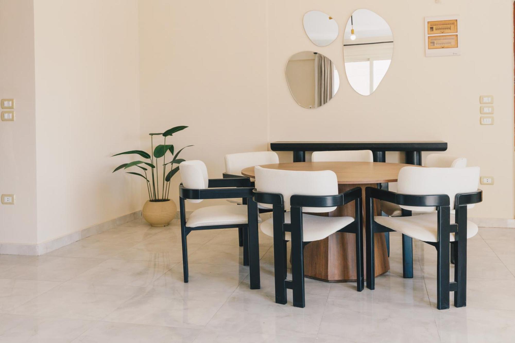 Vida By Elegant Apartment Кайро Екстериор снимка
